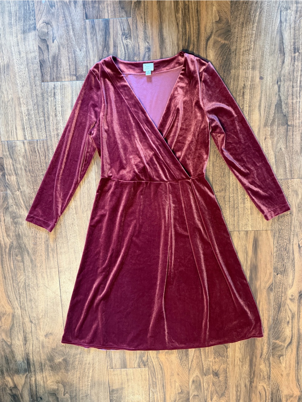 Velvet Wrap Long Sleeve Mini Dress in Wine